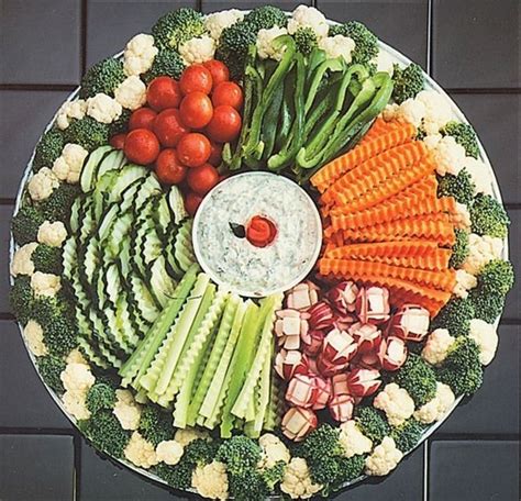 20 Yummy Veggie Trays For Any Occasion Veggie Tray Vegetable Tray Vegetable Platter