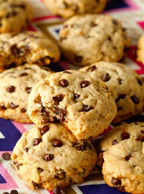 Unbelievably Healthy Chocolate Chip Cookies