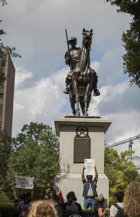 Counter Protest Turns Rowdy On Capitol Grounds