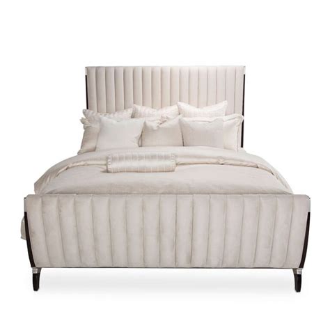Paris Chic Tufted Sleigh Bed By Michael Amini Divano Designs