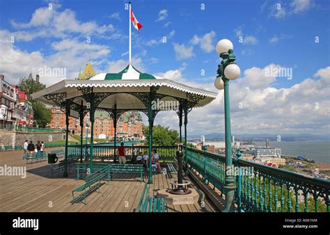 Quebec City Dufferin Terrace Stock Photo Alamy