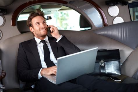 Why You Should Choose Luxury Transportation