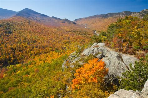 Fall Foliage Sightseeing Upstate New York Inn Adirondack Hotel