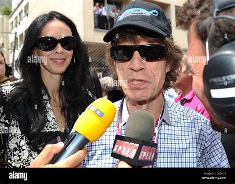 Mick Jagger Rolling Smiles Ahead Hi Res Stock Photography And Images