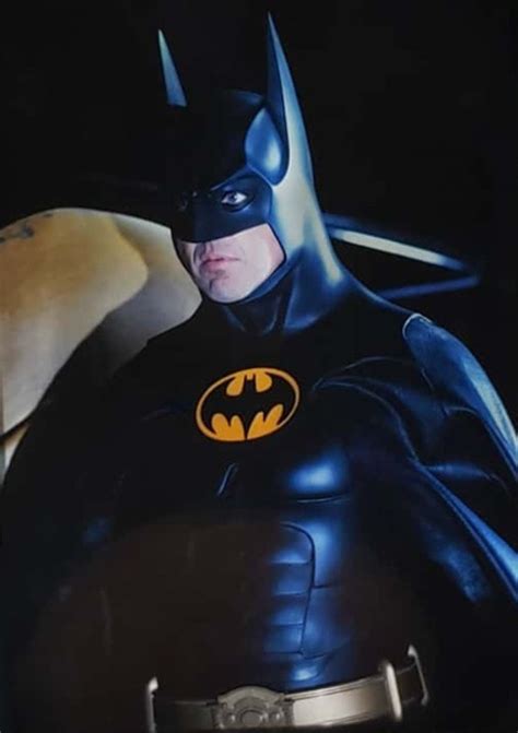 Batsuit Batman Returns Batman Wiki Fandom