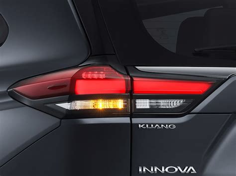 2023 Toyota Innova Kijang Innova Zenix Indonesia Debut 15 BM Paul Tan
