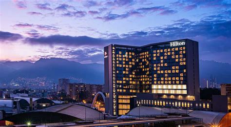 Hilton Bogotá Corferias Celebra Su Tercer Aniversario De Viaje