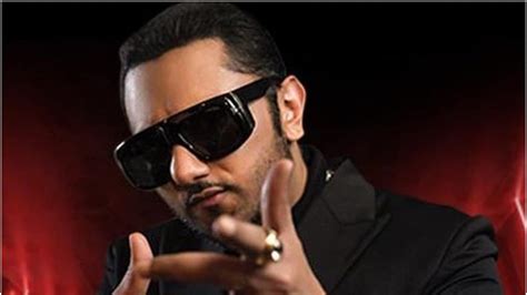 Honey Singh Manhandled At South Delhi Club Fir Registered News18