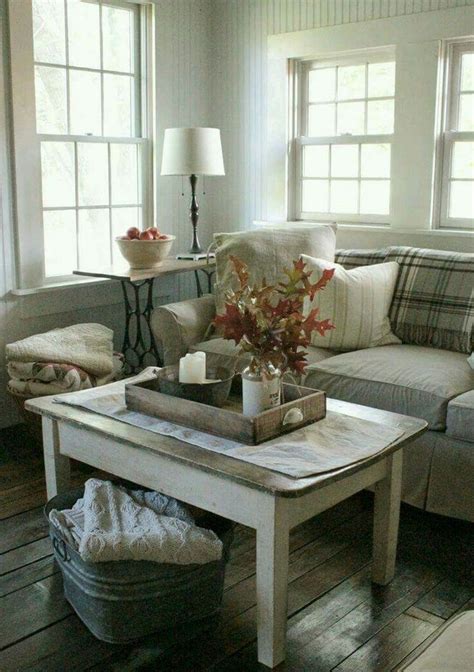 41 Comfy Small Farmhouse Rustic Living Room Decorating Ideas