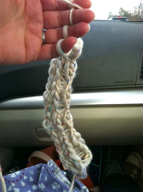 I made that this weekend. Can't Knit, Finger Knit... - Buzzmills