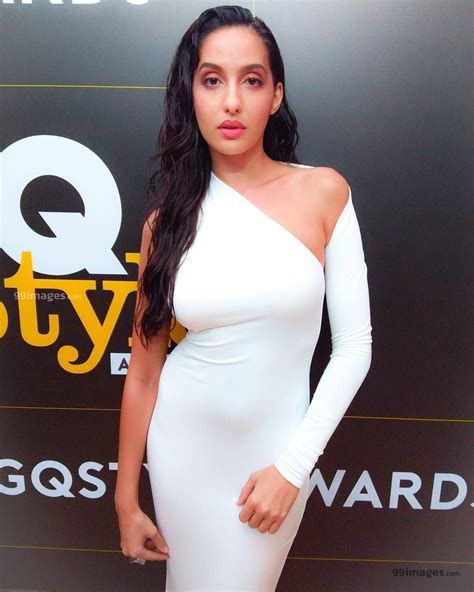 She has also starred in malayalam and telugu. 100+ Nora Fatehi Latest Hot HD Photos & Mobile Wallpapers (1080p) (1080x1350) (2020)