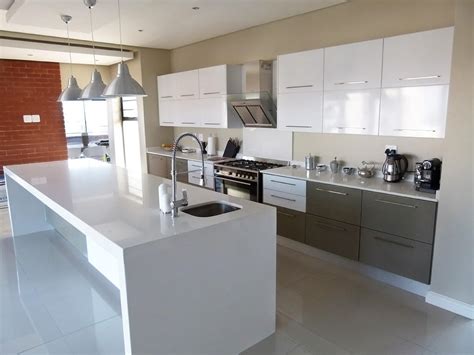 Looking for granite or wooden countertops for your kitchen in south africa? Kitchen Counter Tops | Cafe Quartz | Silestone | Marble ...