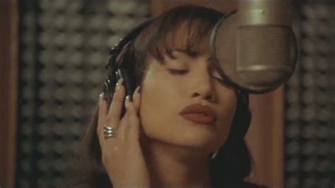 I Could Fall In Love Selena Interpretado Por Jennifer Lopez