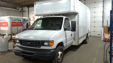 2007 17 Box Truck For Sale In Indianapolis In 46222 U Haul