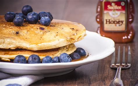 Honey Blueberry Pancakes Sioux Honey Association Co Op