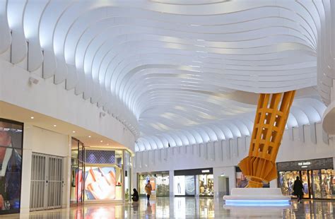 Sto Wave Themed Wall And Ceiling Design Features At New Shopping Mall