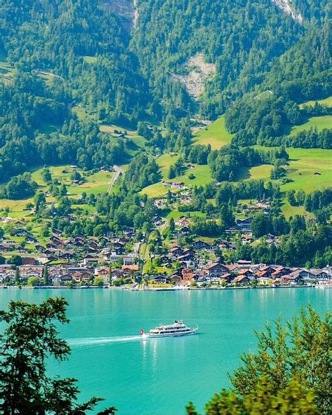 Lake Brienz Switzerland scenic pictures Switzerland, switzerland scenic train trips a gu to 8 of ...