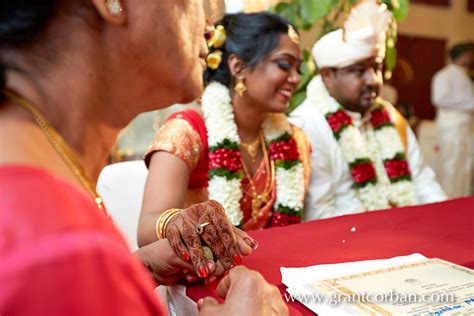 Hindu Wedding At The Sri Balathandayuthapani Temple In Seremban Grant