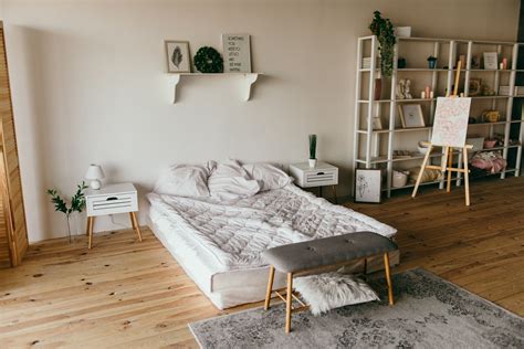 Beli dekorasi kamar sederhana berkualitas harga murah august 2021 di tokopedia! Ide Dekorasi dan Desain Kamar Tidur Remaja Putri Minimalis ...