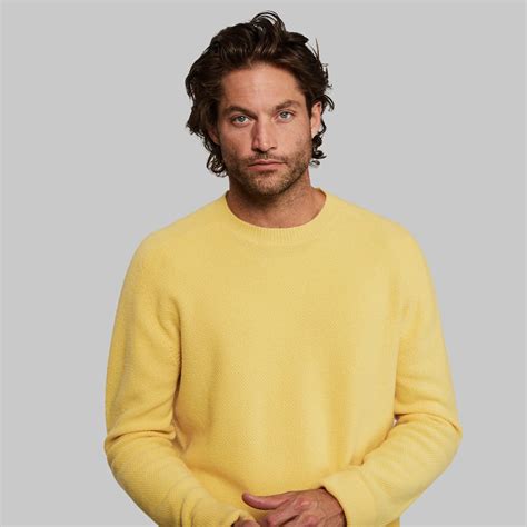 Nomad Sweater Yellow Lambswool Edition Vollebak