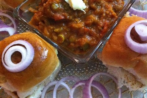 10 Best Pav Bhaji Places In Delhi Because Everyone Deserves Finer