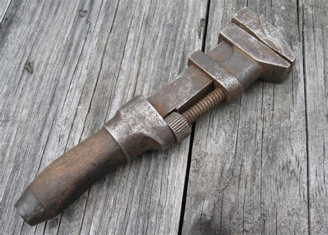 Small Vintage Pipe Wrench Old Tool Adjustable Monkey Girard Pa Etsy