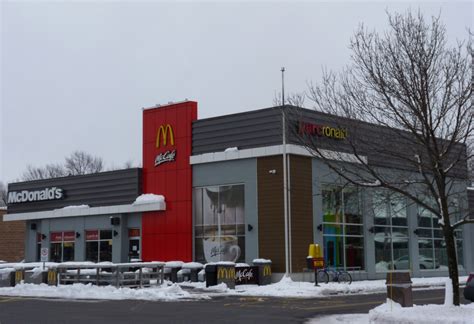 McDonald's | Daharpro Construction