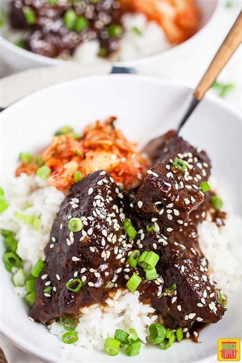 Pat short ribs dry with paper towel and toss with 1 tsp.salt and 1 tsp. Korean Braised Short Ribs (Galbi Jjim) | Recipe in 2020 ...