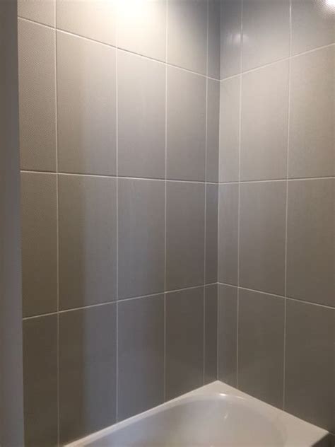 Extend the horizontal layout line to the end walls, draw the plumb lines, then set the tiles for. 4fbe5f6374bbb3e72984c7291c032e9d.jpg (480×640) | Shower ...