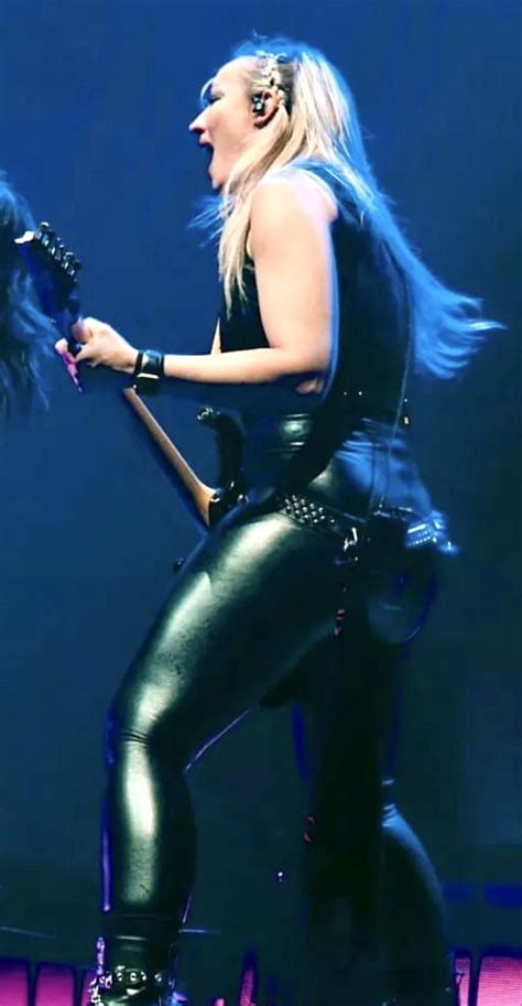 Nita Strauss Rmetalboners