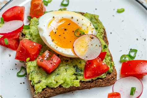 Then top with thin slices of cheese, freshly boiled eggs and sprinkling of. Start Your Morning Clean: Soft Boiled Egg + Avocado Toast ...