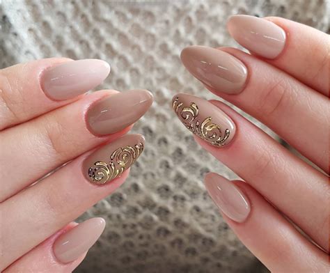 Make Life Easier Nude Nail Art Ideas To Mix Up Your Basic Manicure