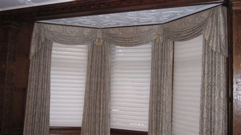 Bay Window With Gathered Swags Jabot Cascades And Pleated Panels