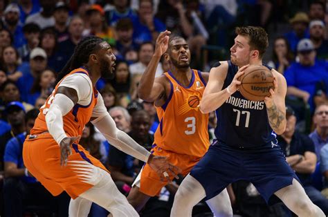 3 Pointers Galore As Mavs Level Series With Suns Sixers Beat Heat Daily Sabah