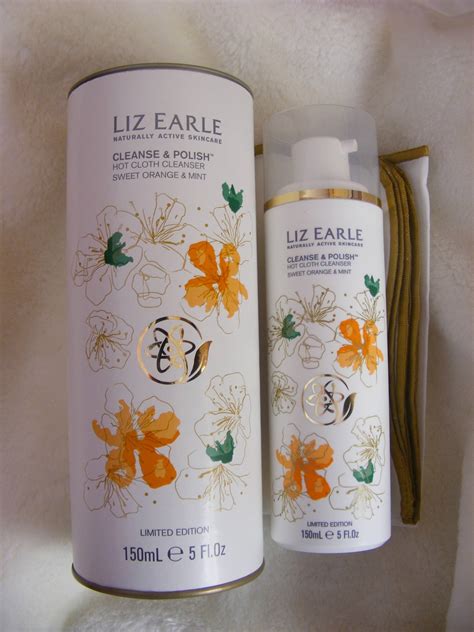 Liz Earle Cleanse And Polish Special Edition