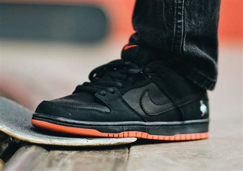 Nike Sb Dunk Low Black Pigeon Release Info
