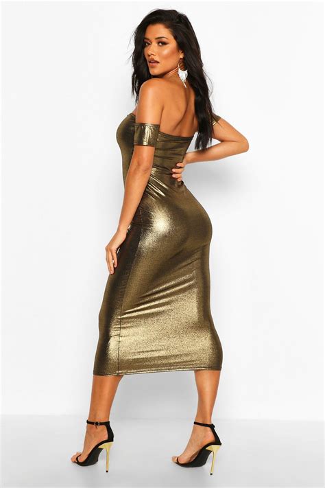 Metallic Off Shoulder Midi Dress Boohoo In 2020 Shiny Dresses Dresses Metallic Dress