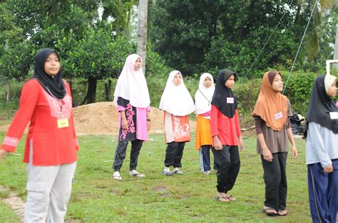 Pusat tuisyen permata utama adalah merupakan sebuah pusat tuisyen yang dijalankan untuk pelajar lelaki dan perempuan. PUSAT TUISYEN DESA GEMILANG: Kem Anak Soleh Permata Hati ...