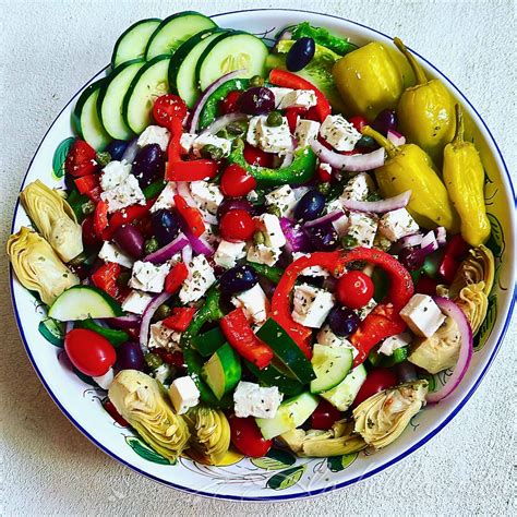 How To Make A Classic Greek Salad La Bella Vita Cucina