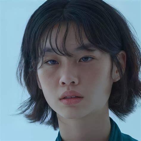kang sae byeok em 2021 | Fotografia rosto, Ideias de cabelo, Inspiração