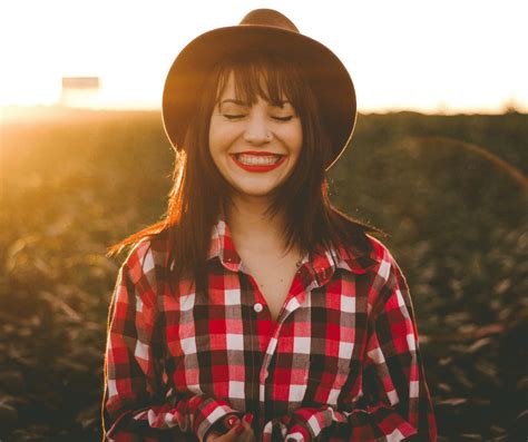 how a simple smile benefits your brain and body the best brain possible