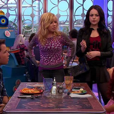 Sam Cat Jade Freddie I Sam And Cat Remember When Cat Was Trying
