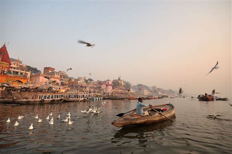 Boat On Ganges National Geographic Wallpaper National Geographic Tv