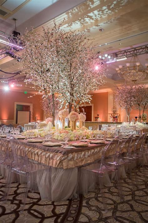 10 Wedding Table Decor Ideas To Die For Belle The Magazine