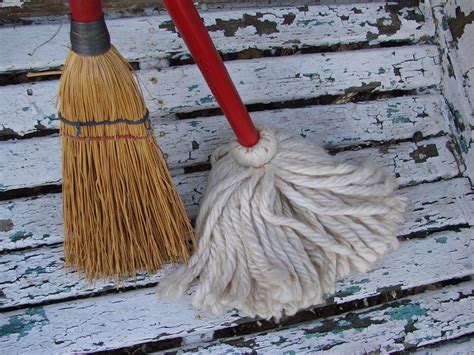 Vintage Childs Red Handled Mop And Broom Just By Thecherrychic