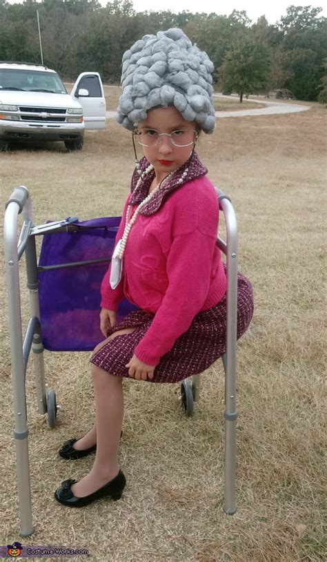 How To Dress Up As A Grandma For Halloween Ann S Blog