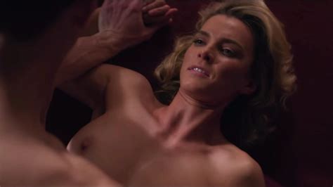 Betty Gilpin Tits Thefappening Celebs
