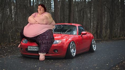 Yo Mamas So Fat She Stanced My Car By Sitting On It