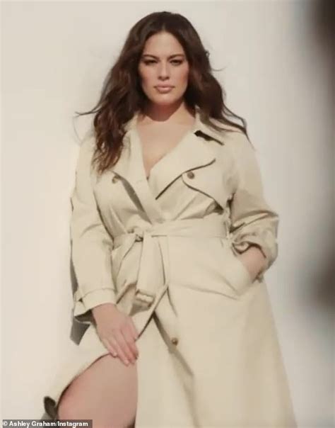Ashley Graham Flaunts Size 16 Figure As She Models For A Brand That