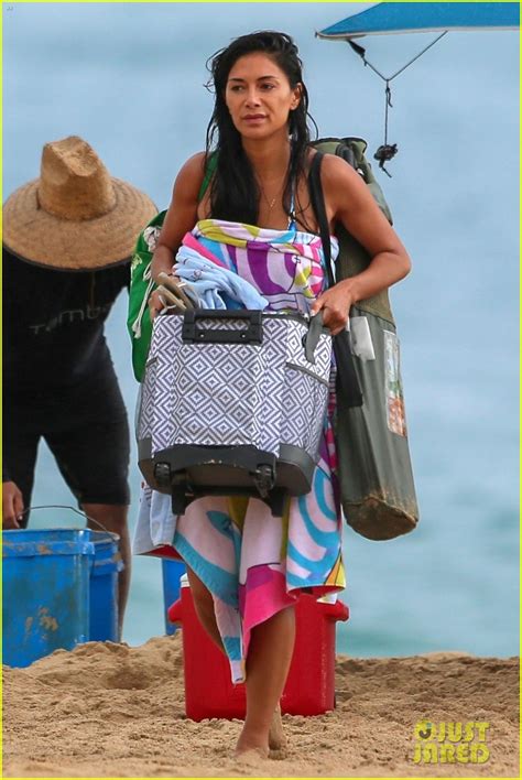 Nicole Scherzinger Looks Hot In A Bikini In Oahu Photo 4164719 Bikini Nicole Scherzinger